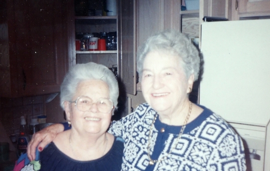 Irene Damron Owens & Hester Damron Brimhall 2001